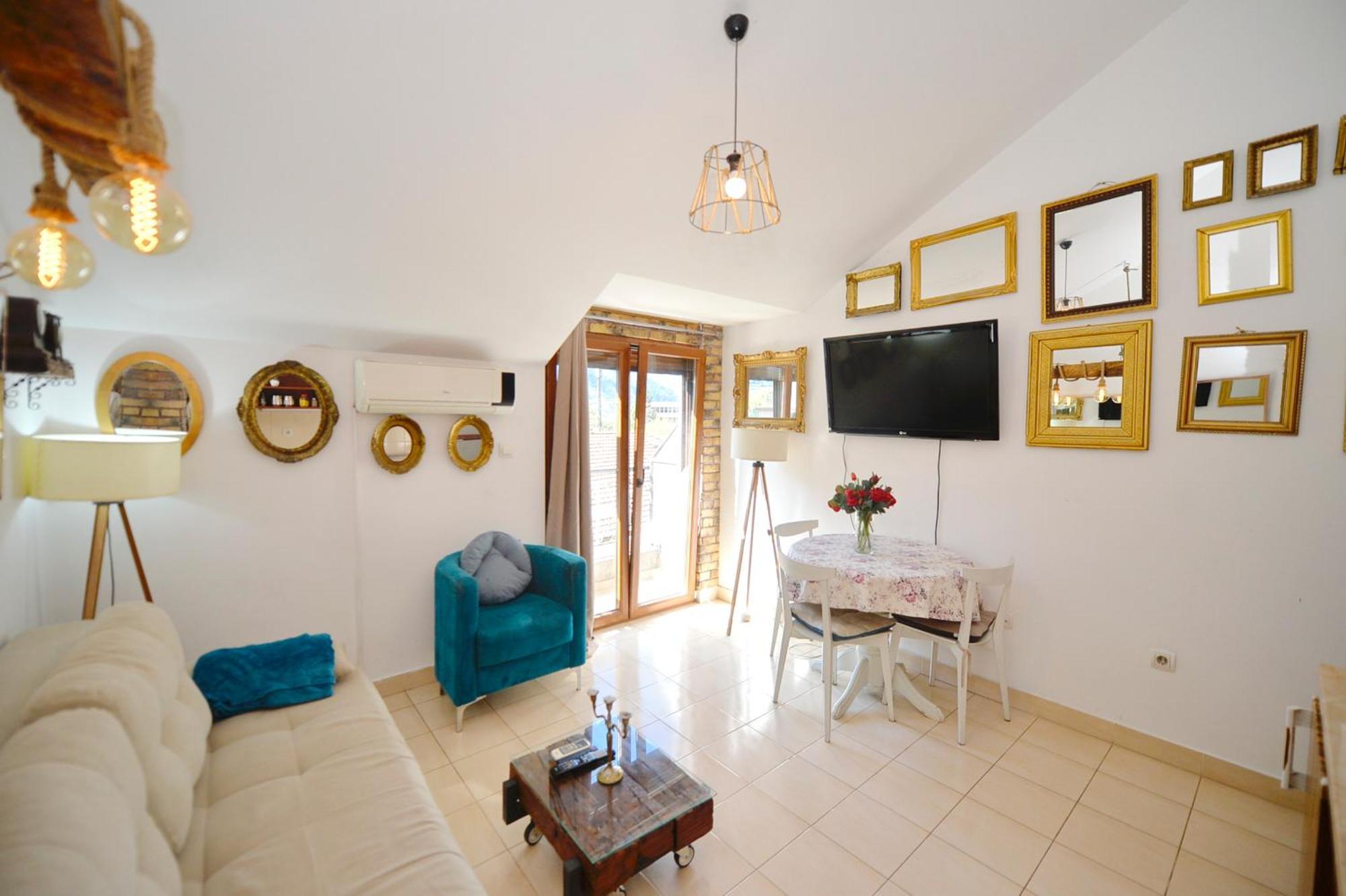 Stylish Apartment 22 Котор Екстериор снимка