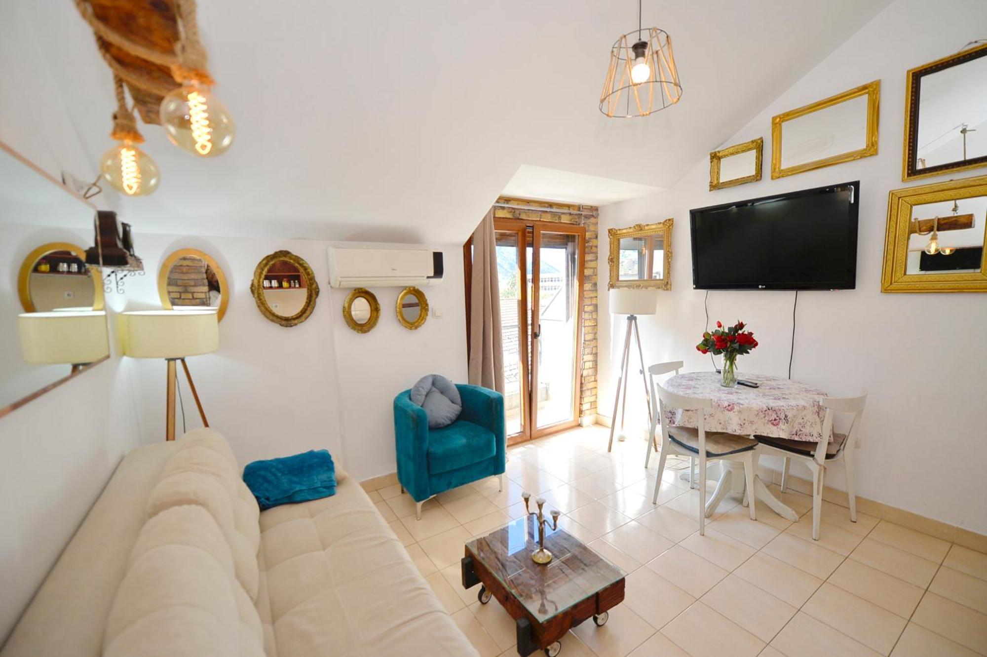 Stylish Apartment 22 Котор Екстериор снимка
